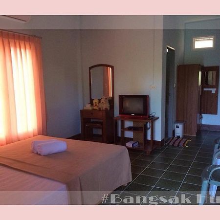 Hostel Bangsak Hut Khao Lak Exteriér fotografie