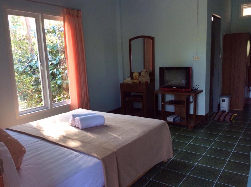 Hostel Bangsak Hut Khao Lak Exteriér fotografie